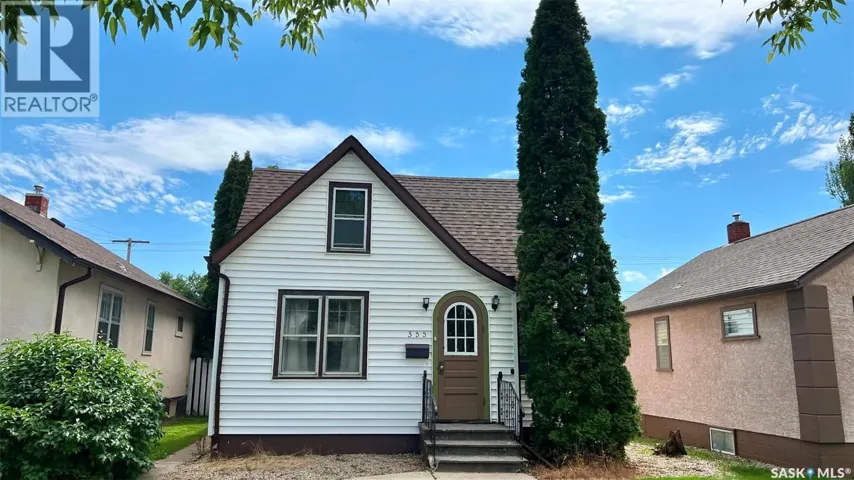 355 10th STREET E, Prince Albert, Saskatchewan S6V0Z2