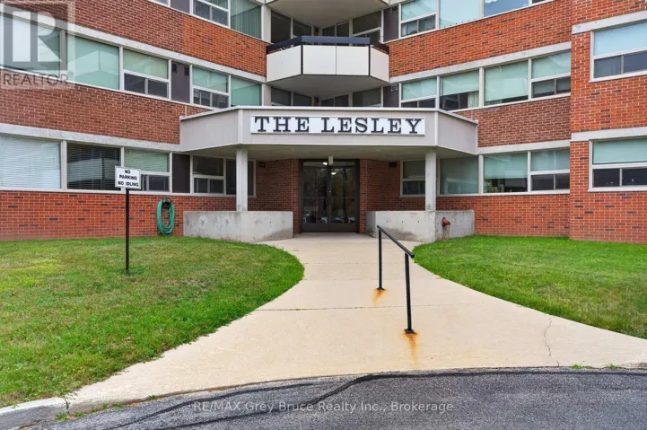 208 - 860 9TH STREET E, Owen Sound, Ontario N4K1R2