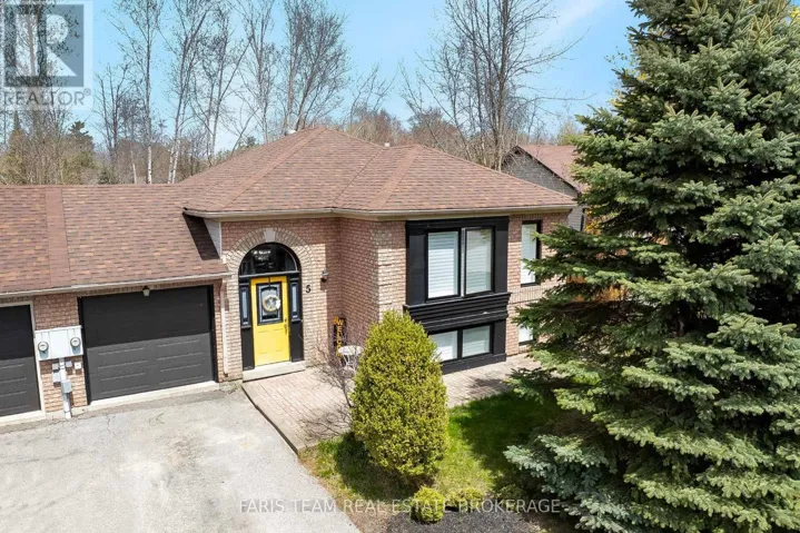5 HARBOUR CRESCENT, Wasaga Beach, Ontario L9Z1G4
