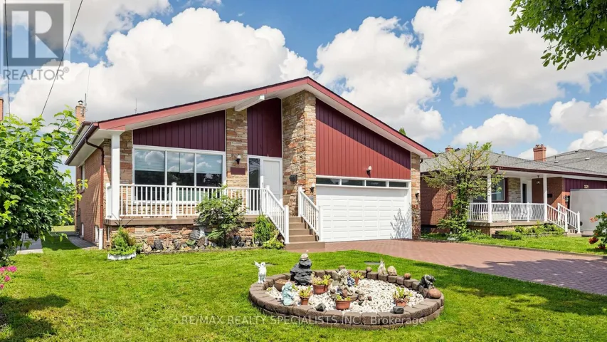 2385 HENSALL STREET, Mississauga (Cooksville), Ontario L5A2T1