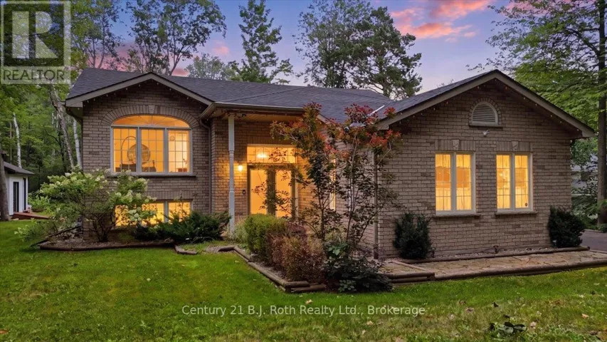 Welcome to 1439 Chapman Road, Penetanguishene