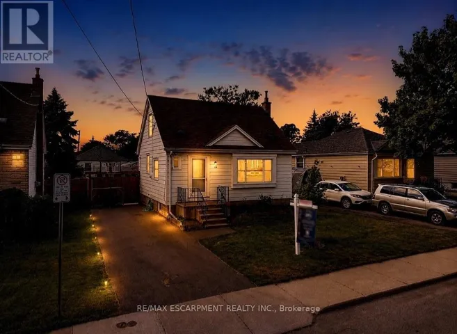 128 EAST 39TH STREET, Hamilton (Raleigh), Ontario L8V4H3