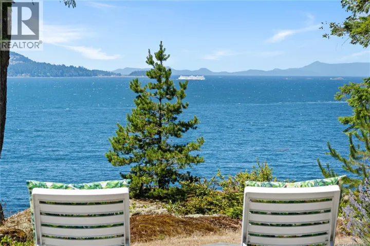 879 Canso Rd, Gabriola Island, British Columbia V0R1X2