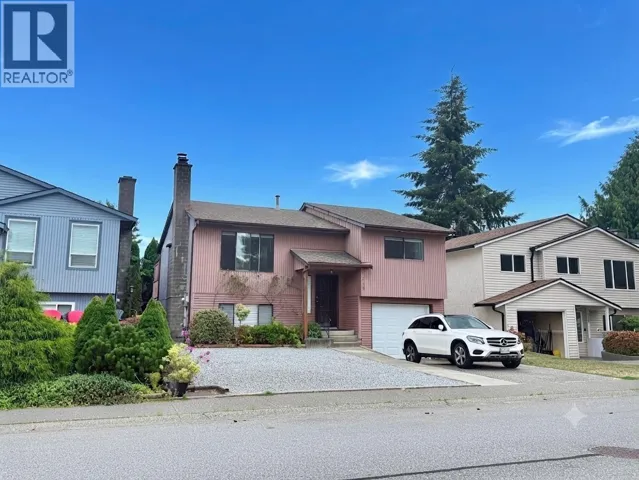 3220 HARWOOD AVENUE, Coquitlam, British Columbia V3E1T8