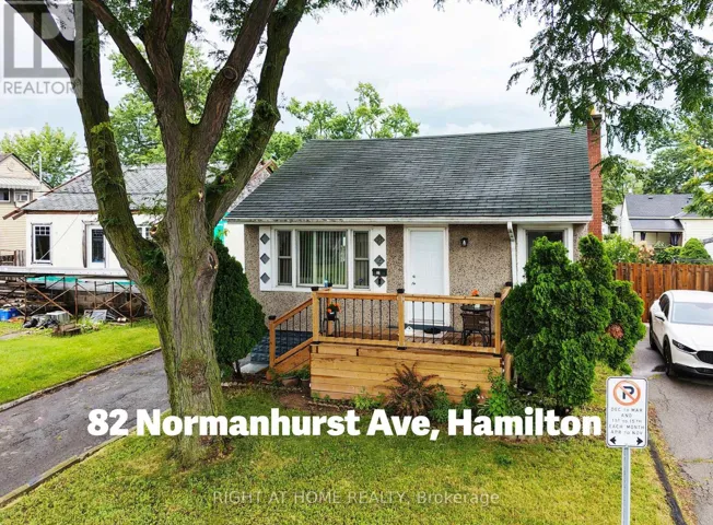 82 NORMANHURST AVENUE, Hamilton (Normanhurst), Ontario L8H5M6