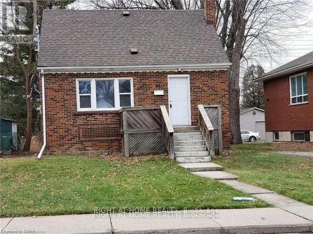 84 EWEN ROAD, Hamilton (Ainslie Wood), Ontario L8S3C5