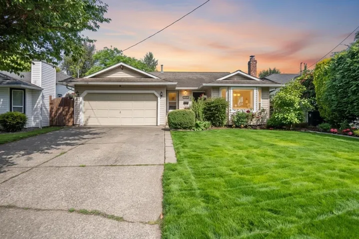 9320 210 STREET, Langley, British Columbia V1M2B3