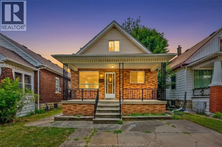 691 RANDOLPH, Windsor, Ontario N9B2T7
