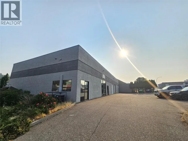2300 Hunter Road, Kelowna, British Columbia V1X6C1