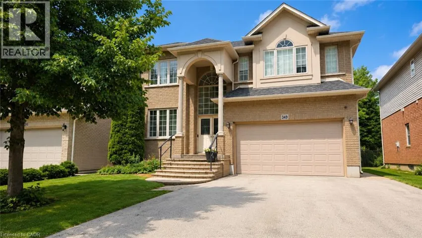 349 BRAITHWAITE Avenue, Hamilton, Ontario L9G5A7