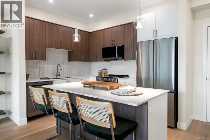508 777 Station Ave, Langford, British Columbia V9B7K5