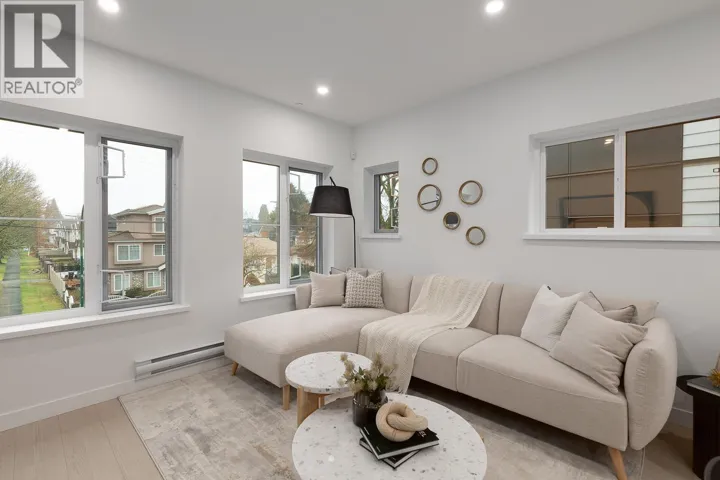 205 2329 E 34TH AVENUE, Vancouver, British Columbia V5R2S6