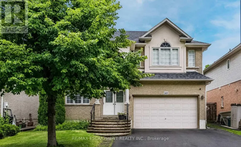 349 BRAITHWAITE AVENUE, Hamilton (Ancaster), Ontario L9G5A7