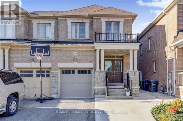 69 CLEARFIELD DRIVE, Brampton (Bram East), Ontario L6P3J4