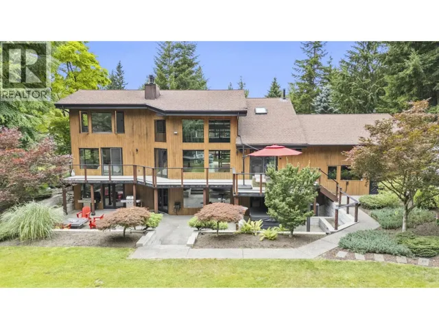 12650 261 STREET, Maple Ridge, British Columbia V2W1C3