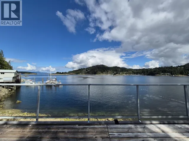 13044 HASSAN ROAD, Pender Harbour, British Columbia V0N2H1