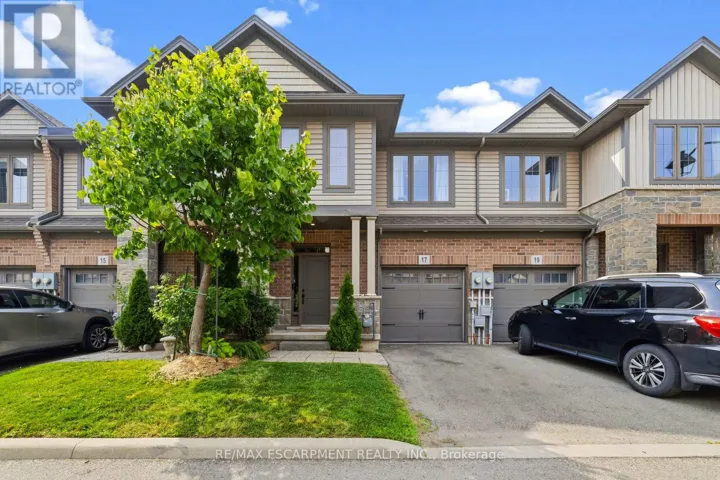 17 SOUTHSHORE CRESCENT, Hamilton (Lakeshore), Ontario L8E0J3