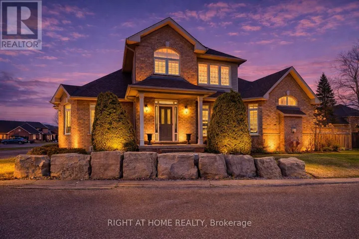 15 - 4280 TAYWOOD DRIVE, Burlington (Rose), Ontario L7M4X8