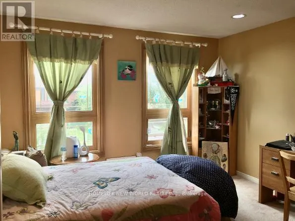 38 MARCELLINE CRESCENT, Toronto (Bayview Village), Ontario M2K2V7