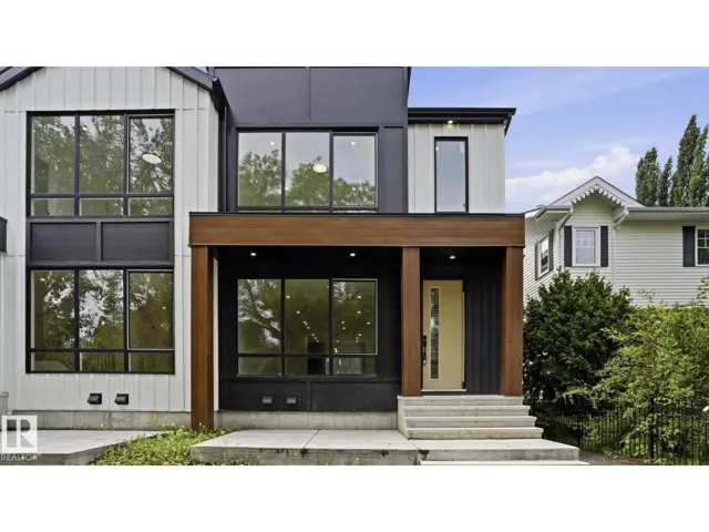 9226 94 ST NW, Edmonton, Alberta T6C3V5