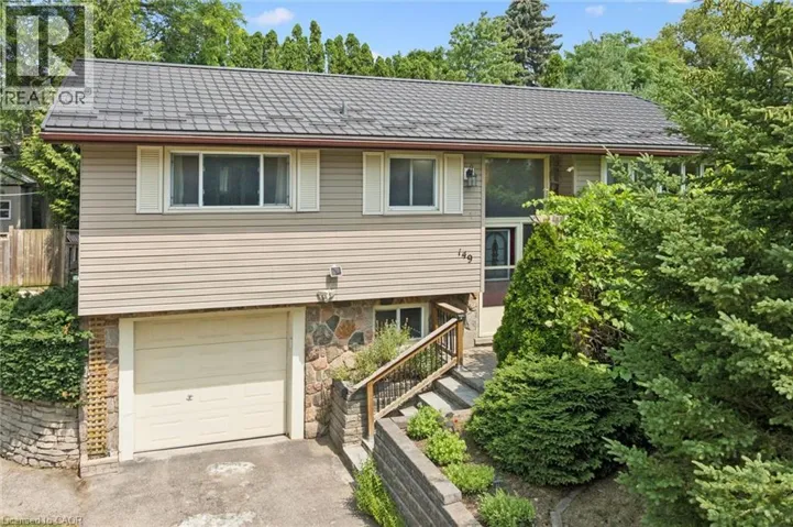 149 SCHWEITZER Street, Kitchener, Ontario N2K1C2