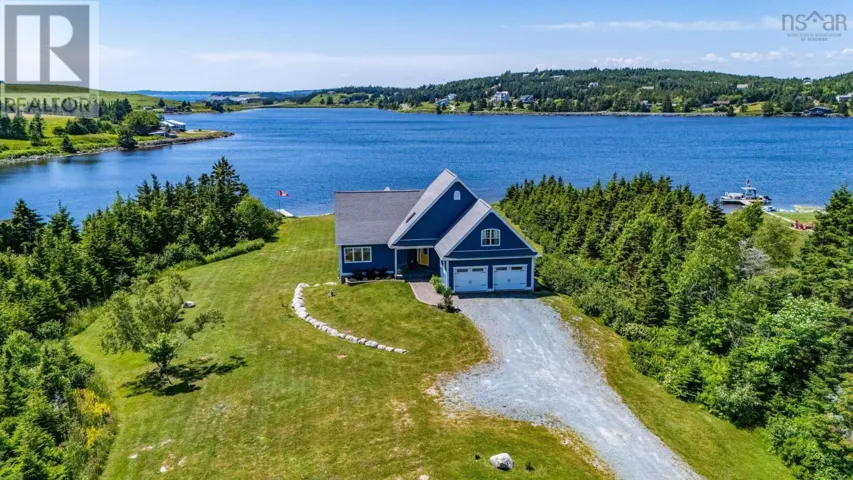 4 Emerald Drive, Three Fathom Harbour, Nova Scotia B0J2L0