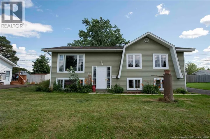 64 Pasadena Drive, Moncton, New Brunswick E1G1H5