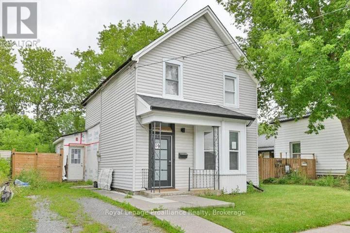 19 BETTES STREET, Belleville (Belleville Ward), Ontario K8N3W4