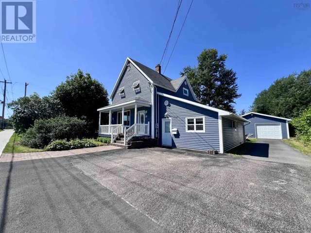 30 Fraser Avenue, Sydney Mines, Nova Scotia B1V2B7