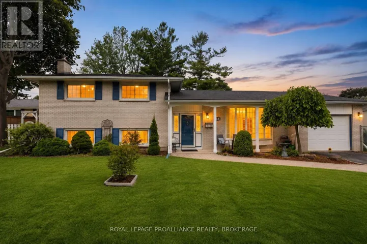 18 CASTERTON AVENUE, Kingston (Central City West), Ontario K7M1R5