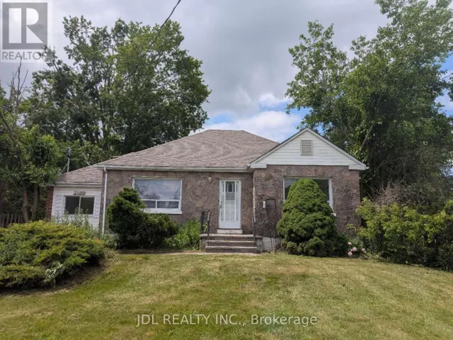 7900 YONGE STREET, Innisfil (Stroud), Ontario L9S1A8