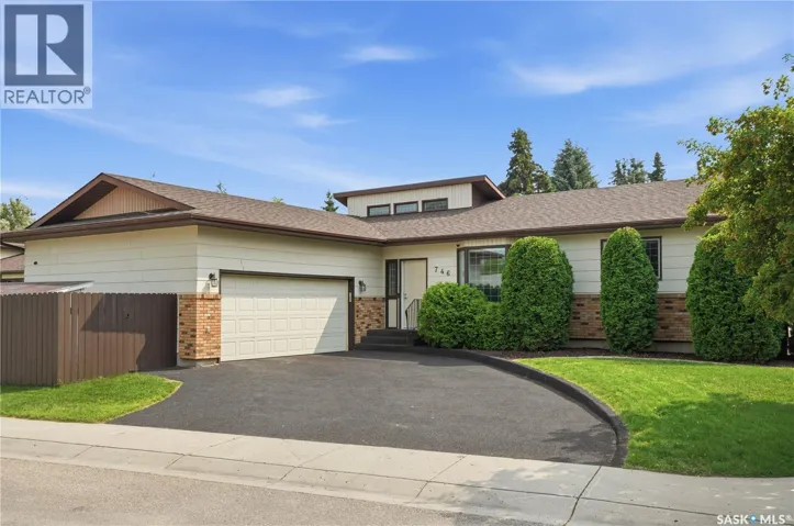 746 Wilkinson WAY, Saskatoon, Saskatchewan S7N3L5