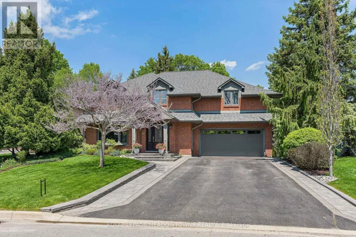 33 HESLOP COURT, Halton Hills (Georgetown), Ontario L7G4Z8