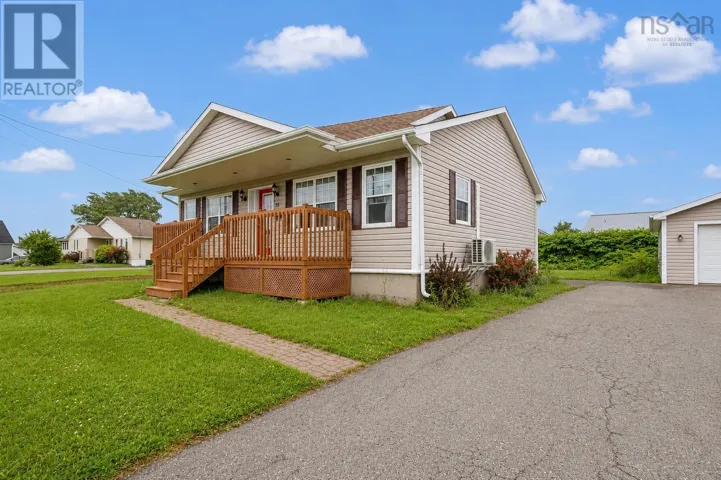 16 Water Street, Glace Bay, Nova Scotia B1A1R3