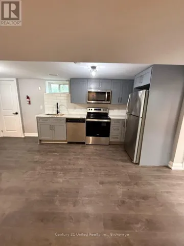 A - 668 FRANK STREET, Peterborough (Otonabee Ward 1), Ontario K9J4M9