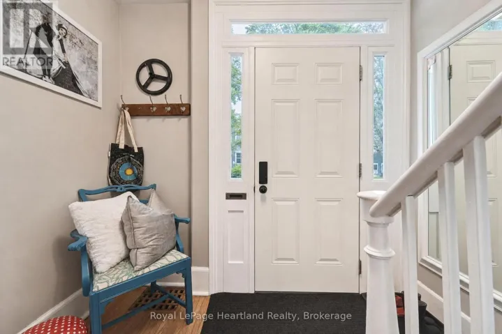 780