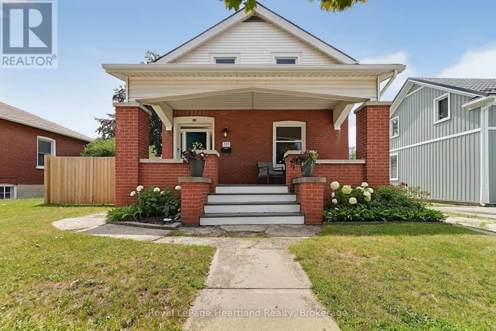 114 ELGIN AVENUE E, Goderich (Goderich (Town)), Ontario N7A1K6