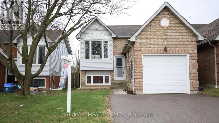 11 FENWICK AVENUE, Clarington (Bowmanville), Ontario L1C4R6