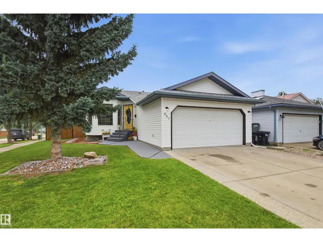 257 Rainbow CR, Sherwood Park, Alberta T8A5Y1