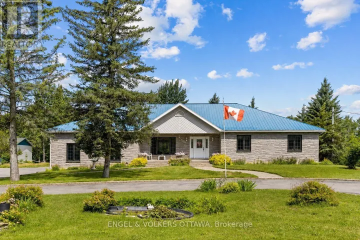 3805 BIG RIDEAU LAKE ROAD, Rideau Lakes, Ontario K0G1V0
