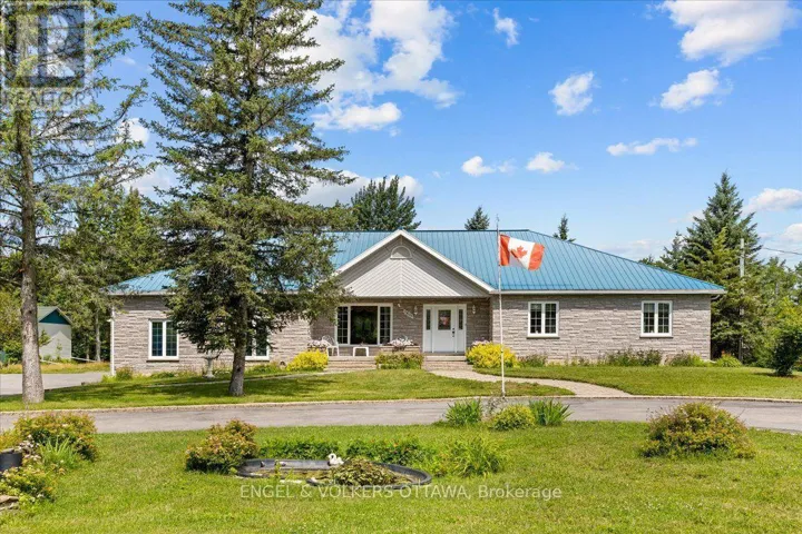 3805 BIG RIDEAU LAKE ROAD, Rideau Lakes, Ontario K0G1V0
