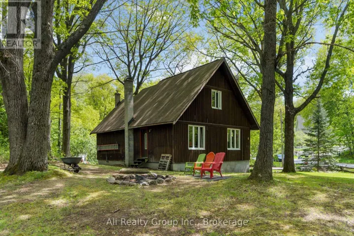 190 WOODS ROAD, Ottawa, Ontario K0A3M0