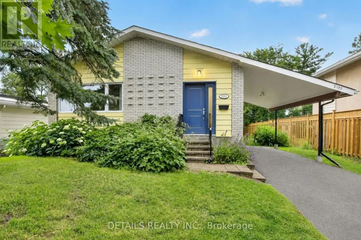 2193 FIFE CRESCENT, Ottawa, Ontario K1G2Z3