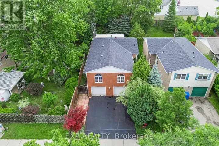 639 IRWIN CRESCENT, Newmarket (Huron Heights-Leslie Valley), Ontario L3Y5A1