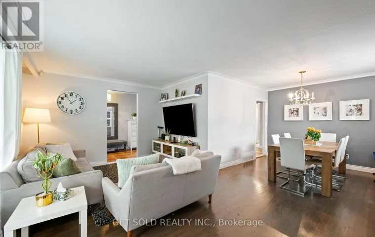 44 MANCROFT CRESCENT, Toronto (West Humber-Clairville), Ontario M9W3E9