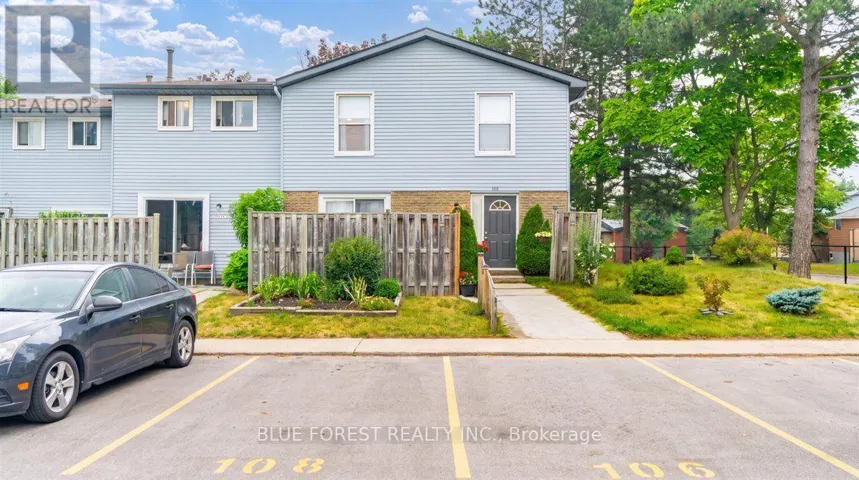 110 - 70 FIDDLERS GREEN ROAD, London North (North P), Ontario N6H4R4