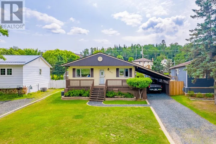917 Valley Drive, Kenora, Ontario P9N4A9