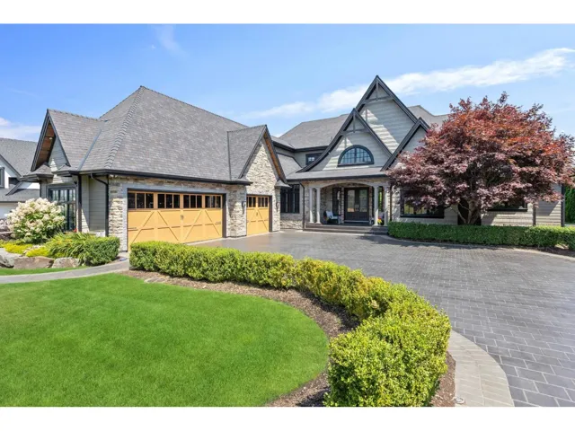 262 198 STREET, Langley, British Columbia V2Z0A5