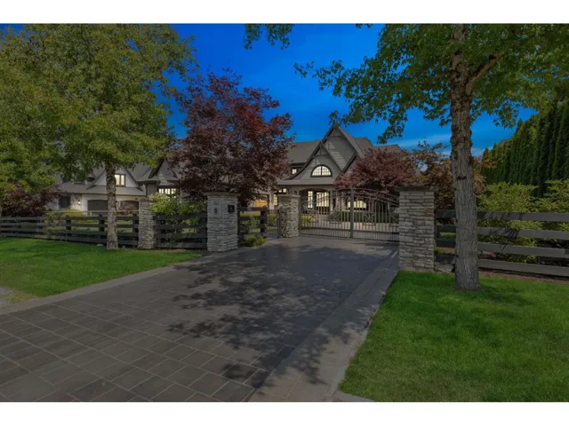 262 198 STREET, Langley, British Columbia V2Z0A5