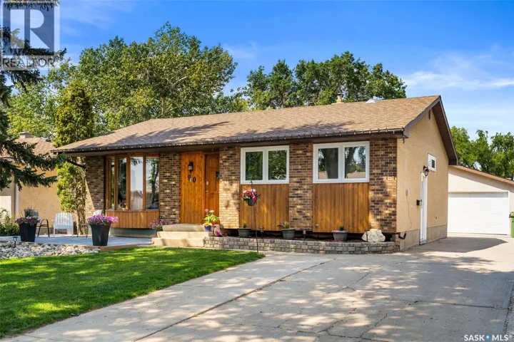 90 Walden CRESCENT, Regina, Saskatchewan S4N1L3